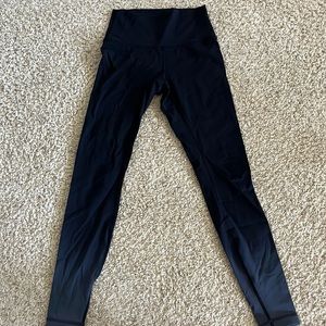 Women’s lululemon size 4 ombré leggings